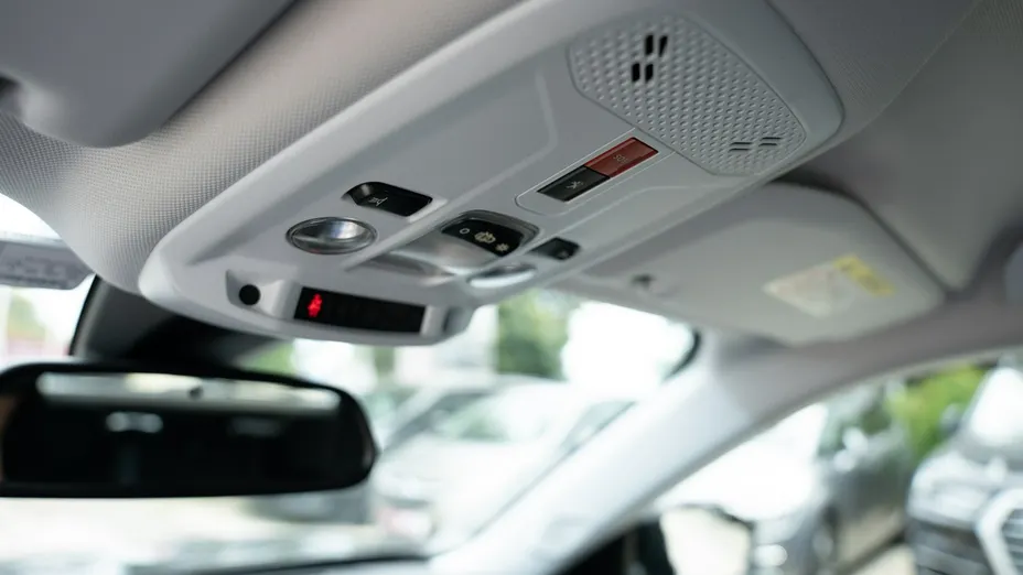PEUGEOT 2008 -