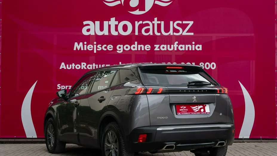 PEUGEOT 2008 -
