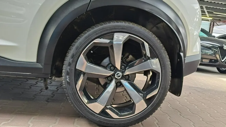 NISSAN Juke -