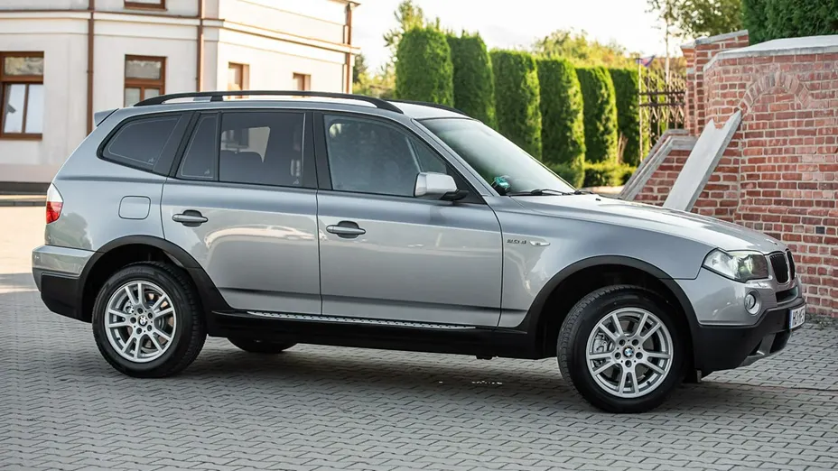 BMW X3 -