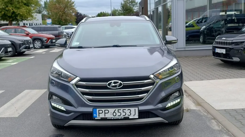 HYUNDAI Tucson -
