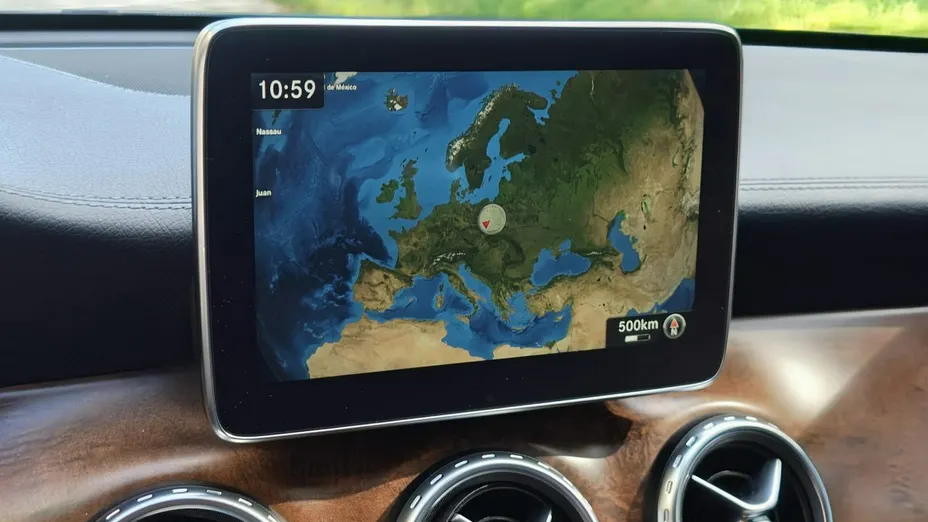 MERCEDES-BENZ A Klasa -