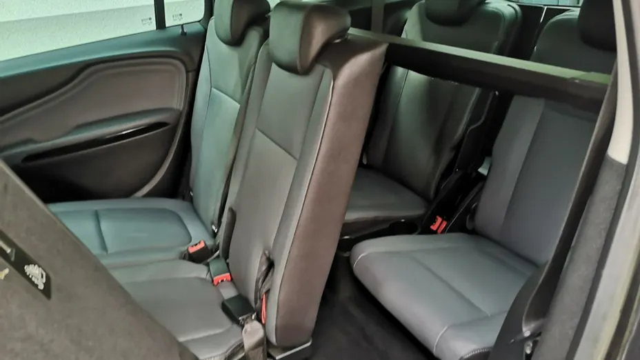 OPEL Zafira -