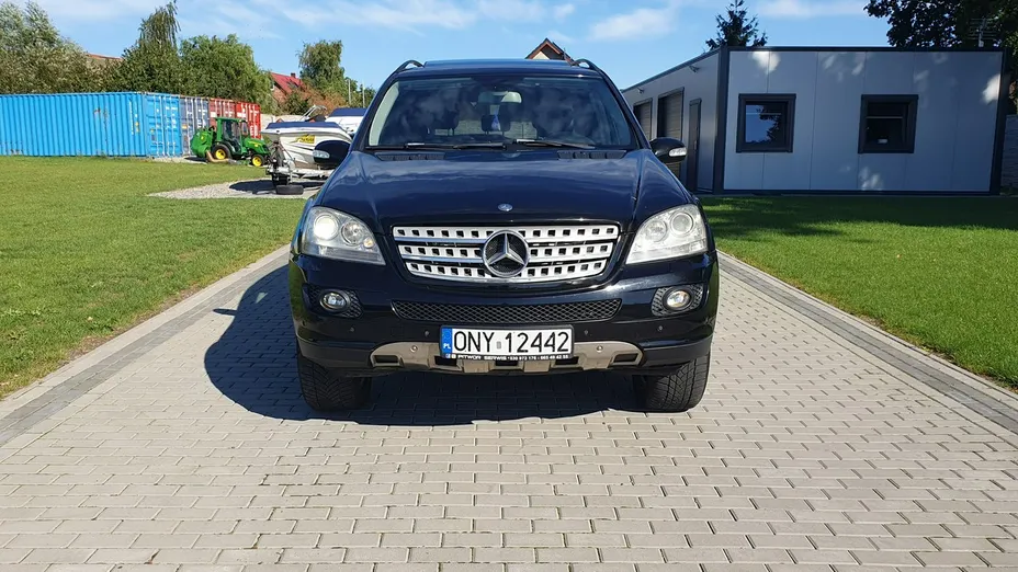 MERCEDES-BENZ ML -