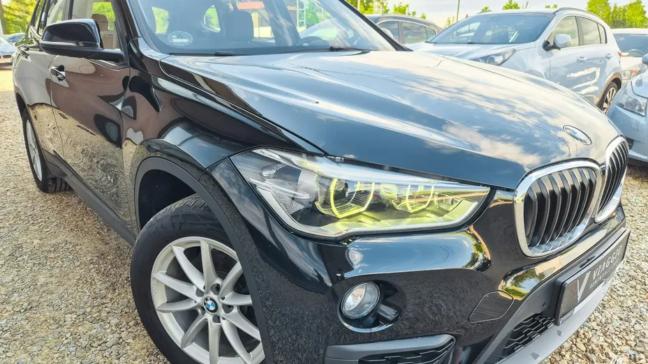 BMW X1 -
