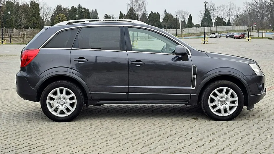 OPEL Antara -
