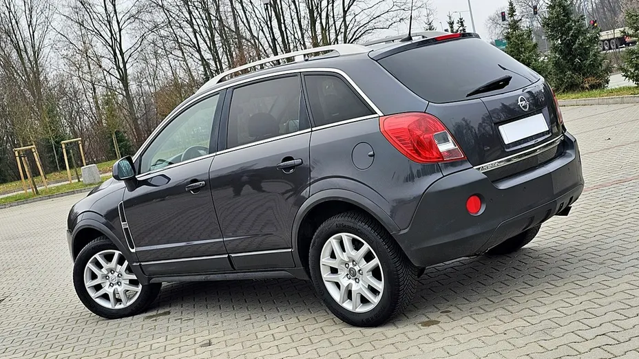 OPEL Antara -