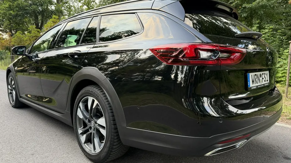 OPEL Insignia -