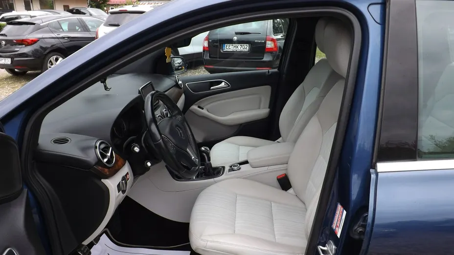 MERCEDES-BENZ B Klasa -