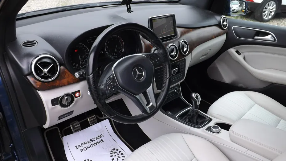 MERCEDES-BENZ B Klasa -