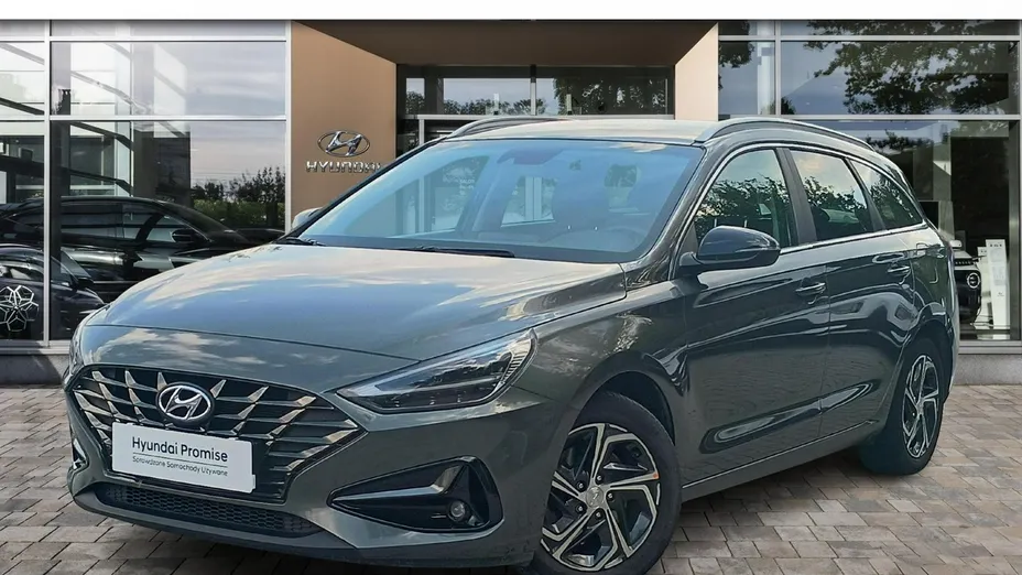 HYUNDAI i30 -