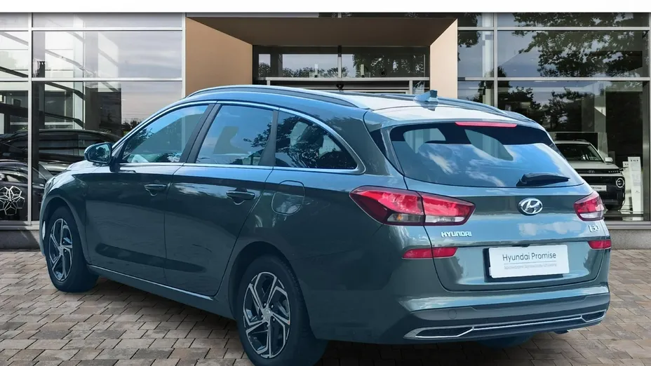 HYUNDAI i30 -