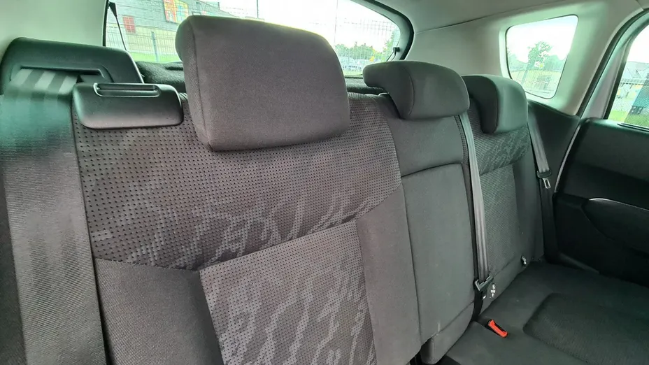 PEUGEOT 3008 -