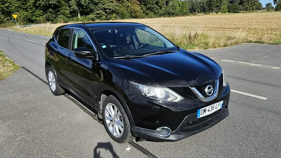NISSAN Qashqai -