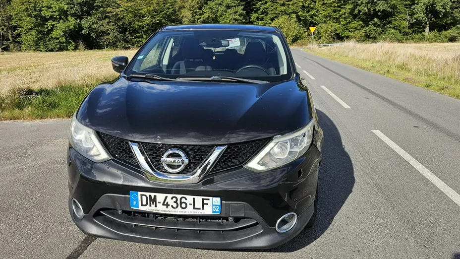 NISSAN Qashqai -