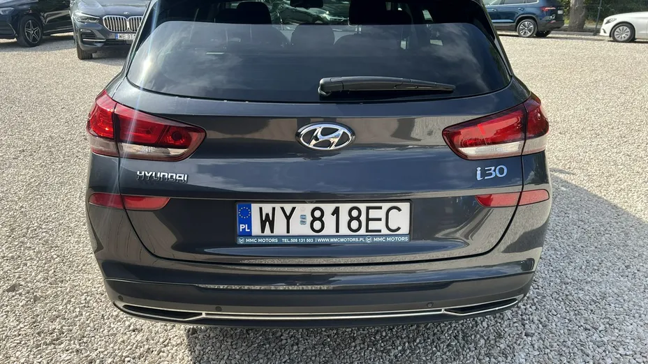 HYUNDAI i30 -