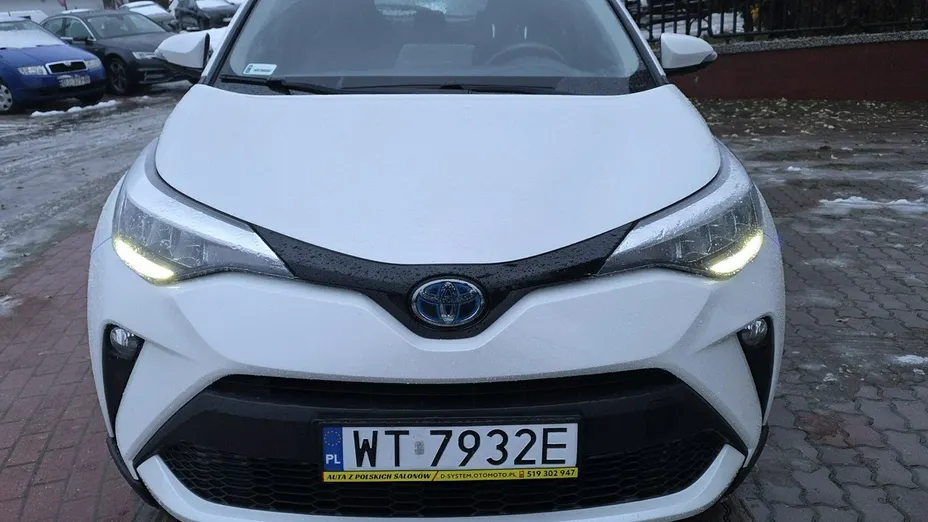 TOYOTA C-HR -