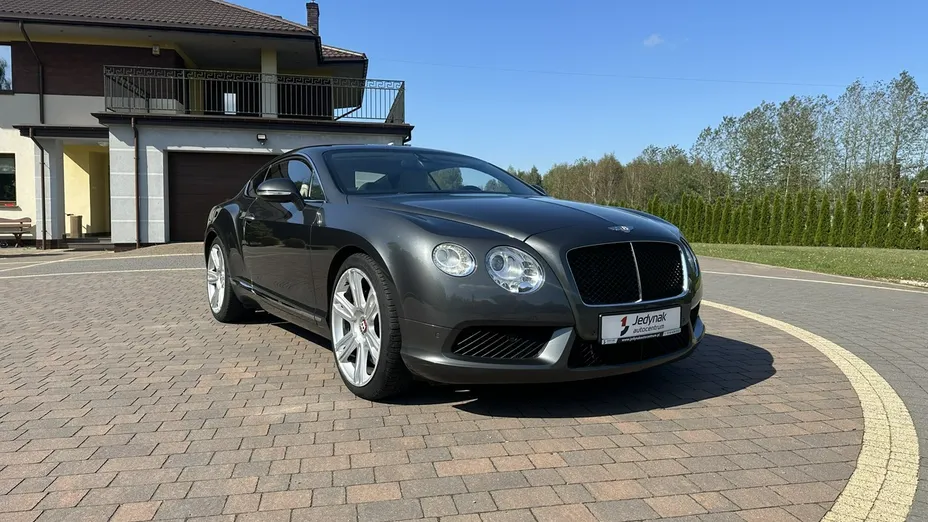 BENTLEY Continental -