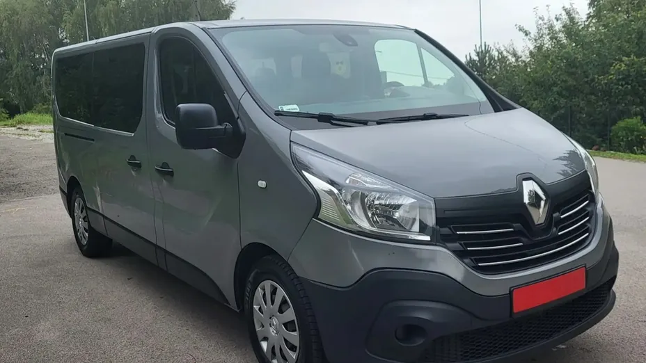 RENAULT Trafic -