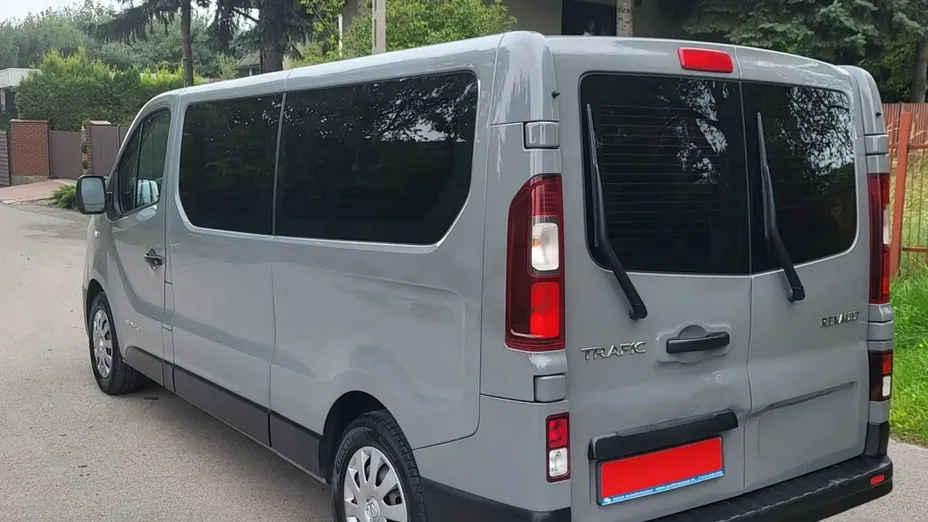 RENAULT Trafic -