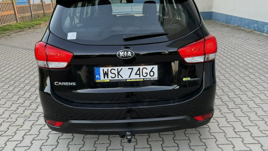 KIA Carens -