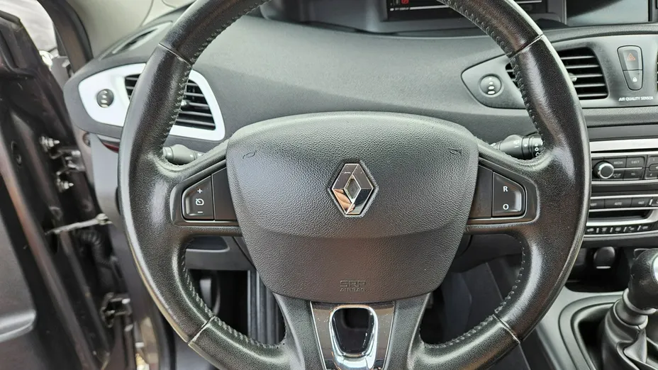 RENAULT Grand Scenic -