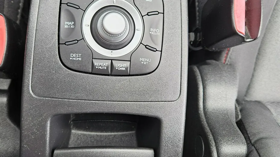 RENAULT Grand Scenic -