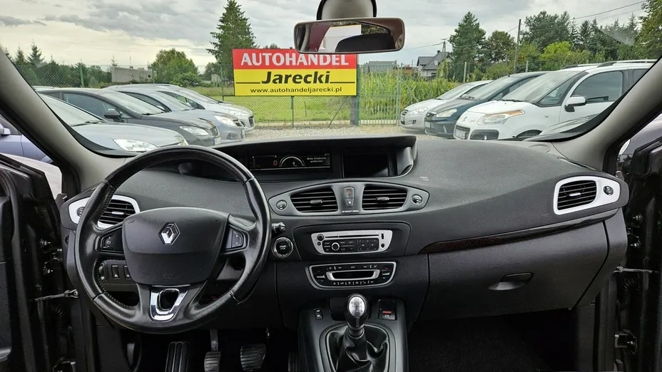 RENAULT Grand Scenic -