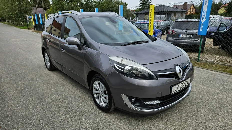 RENAULT Grand Scenic -