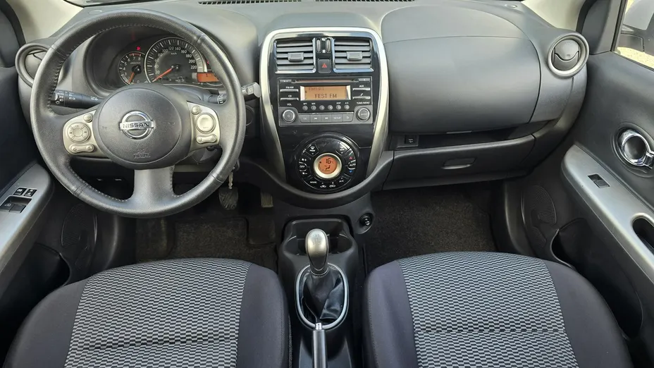 NISSAN Micra -