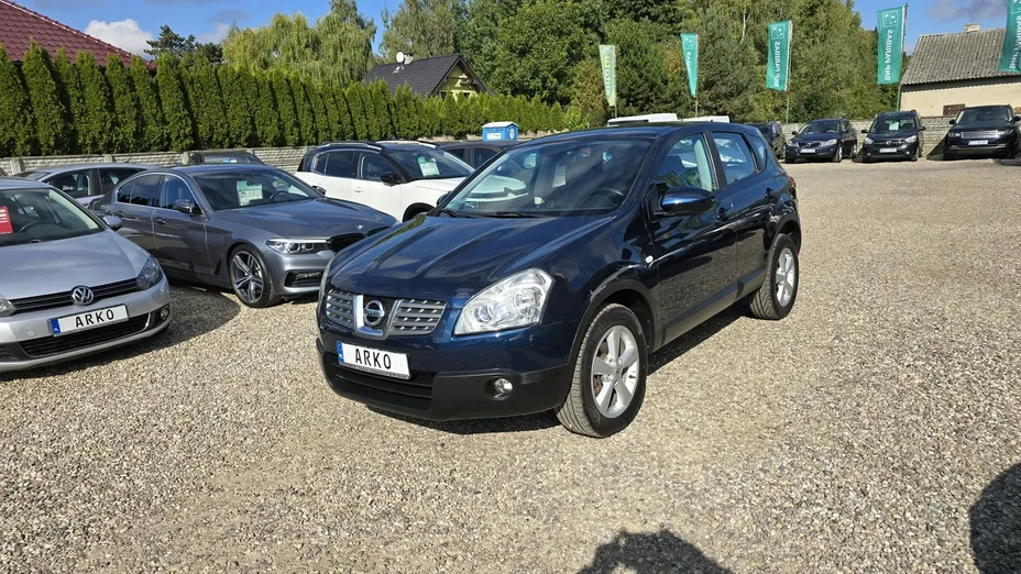 NISSAN Qashqai -