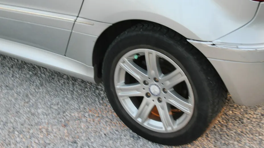 MERCEDES-BENZ B Klasa -