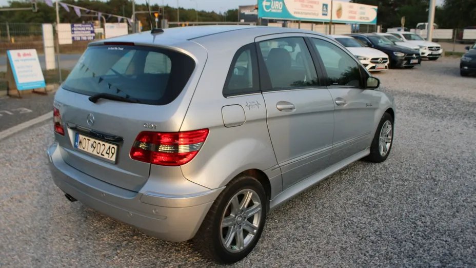MERCEDES-BENZ B Klasa -
