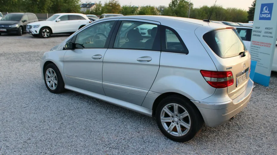 MERCEDES-BENZ B Klasa -