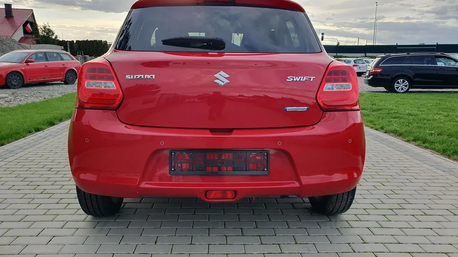 SUZUKI Swift -