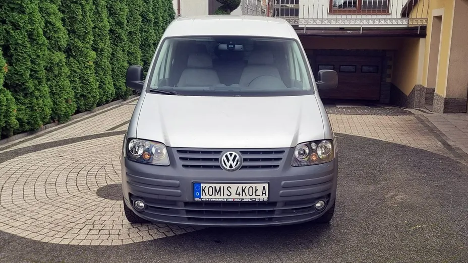 VOLKSWAGEN Caddy -