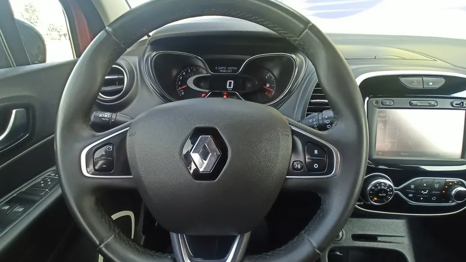RENAULT Captur -