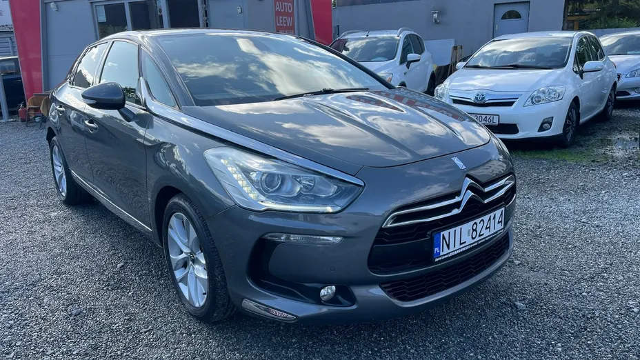 CITROEN DS5 -
