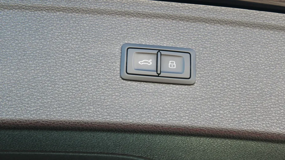 AUDI Q5 -