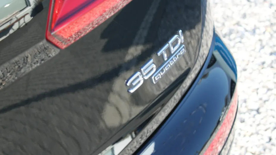 AUDI Q5 -