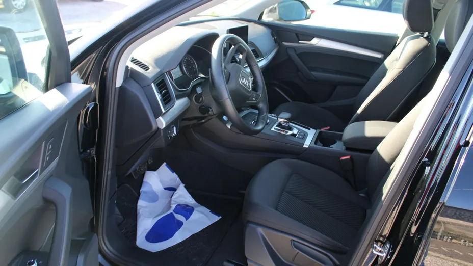 AUDI Q5 -