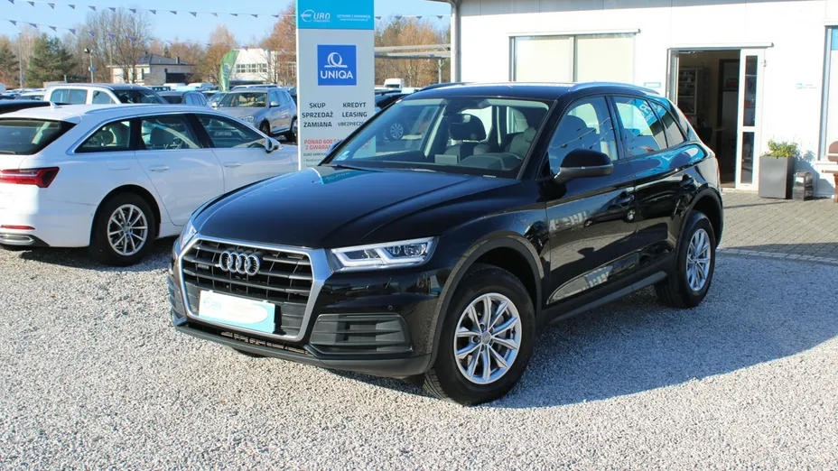 AUDI Q5 -