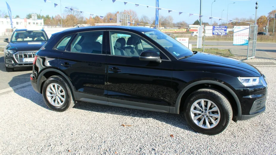 AUDI Q5 -