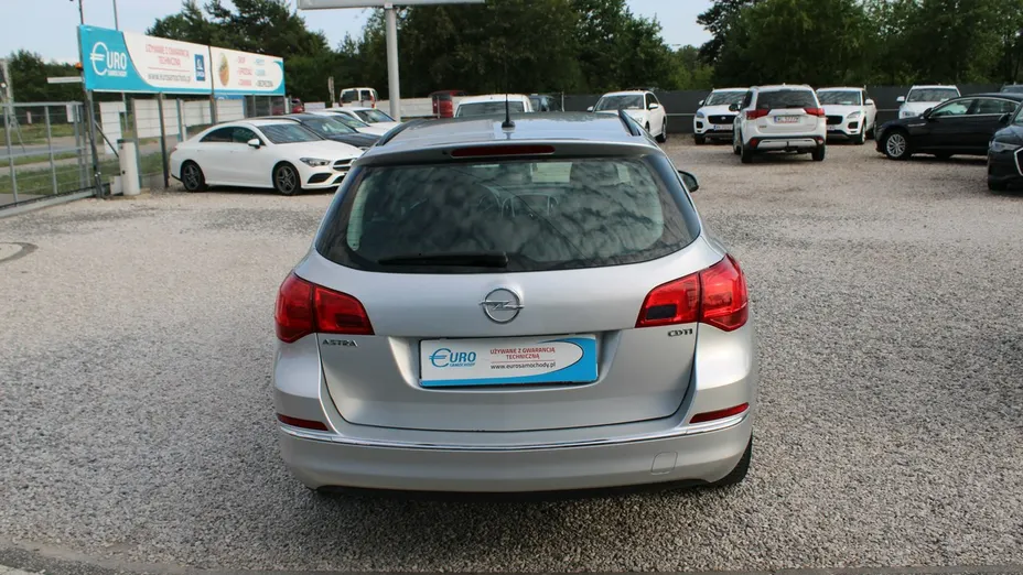 OPEL Astra -