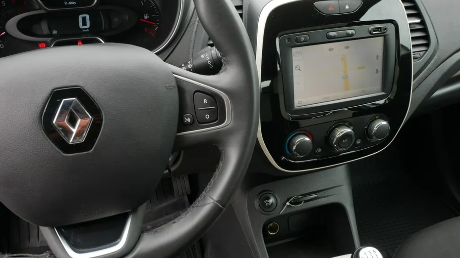 RENAULT Captur -