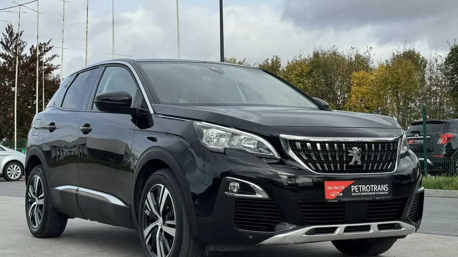 PEUGEOT 3008 -