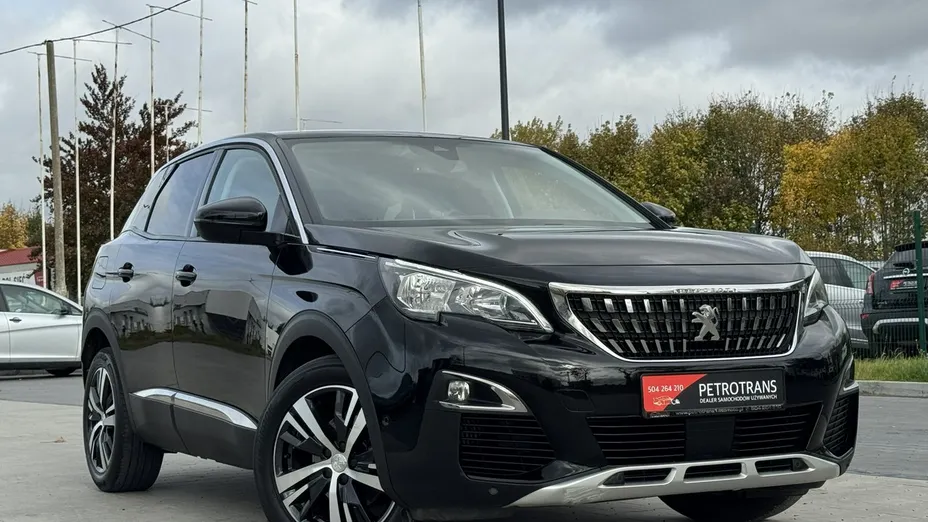 PEUGEOT 3008 -