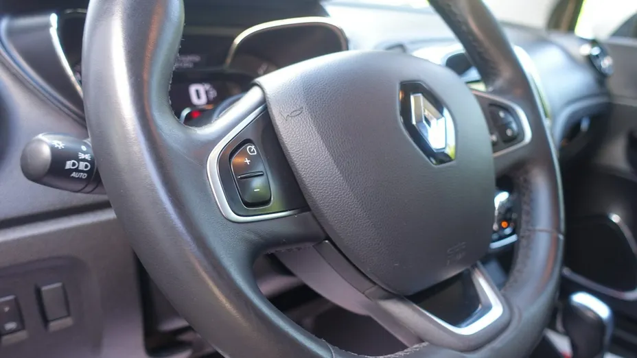 RENAULT Captur -