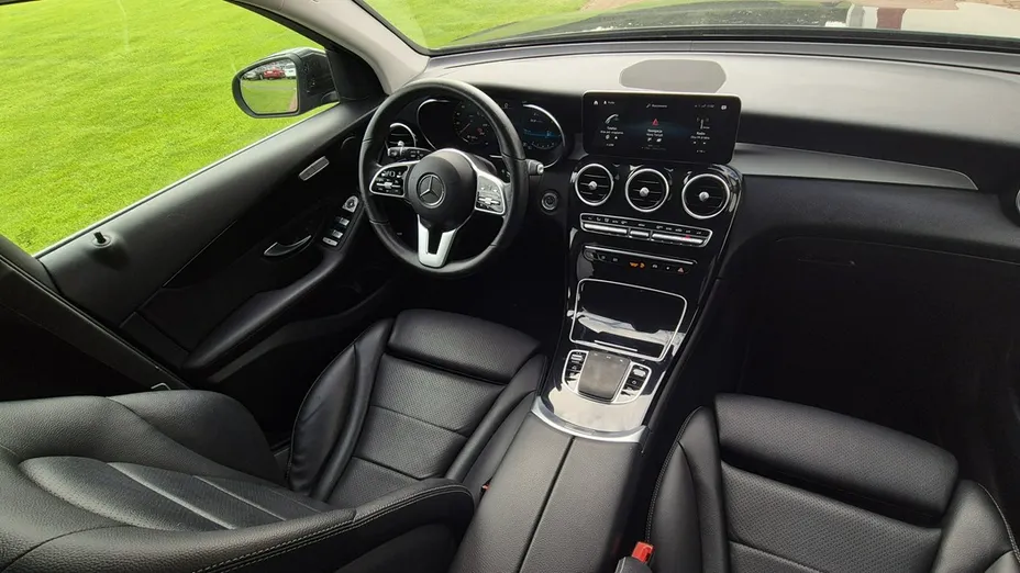 MERCEDES-BENZ GLC -