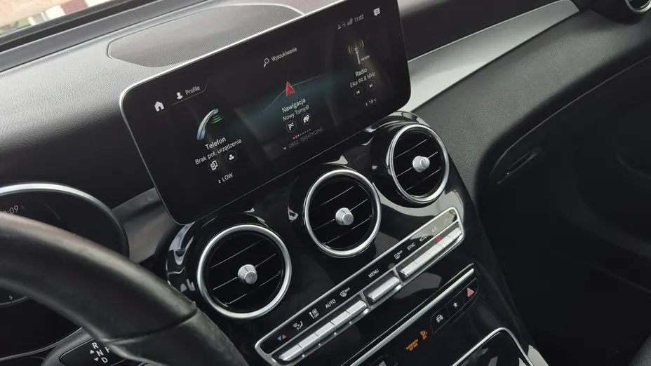MERCEDES-BENZ GLC -